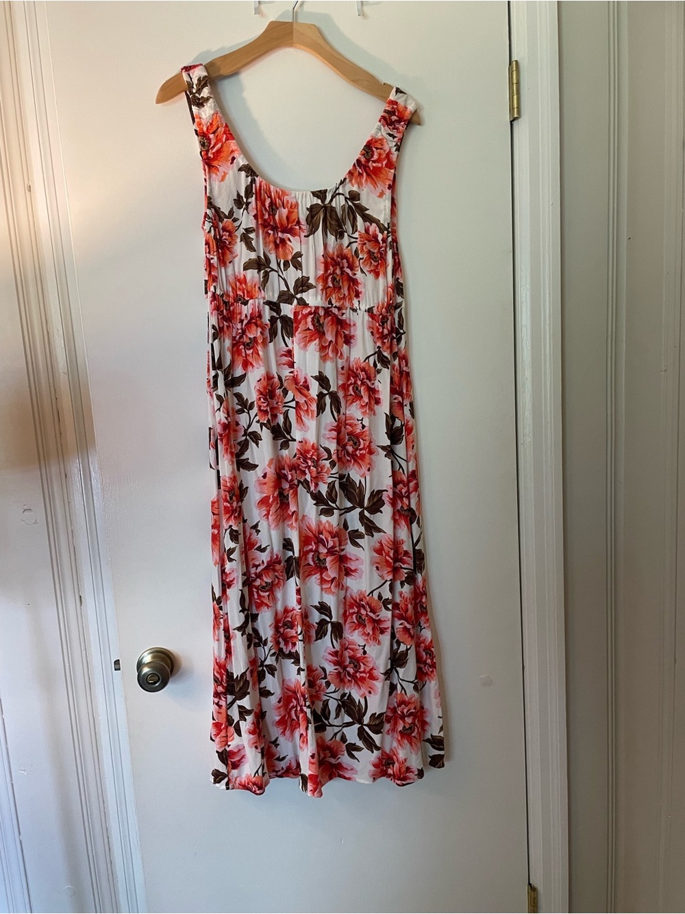 Old Navy Floral Scoop-Neck Maxi Dress